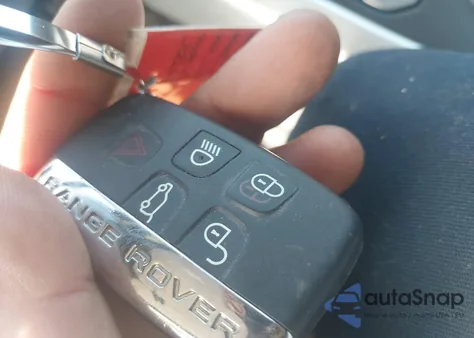 2014 Land Rover Range Rover Evoque Pure z USA, uszkodzony, nr VIN SALVP2BG0EH880805